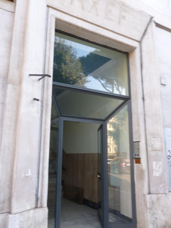 16 Relais 2* Rom