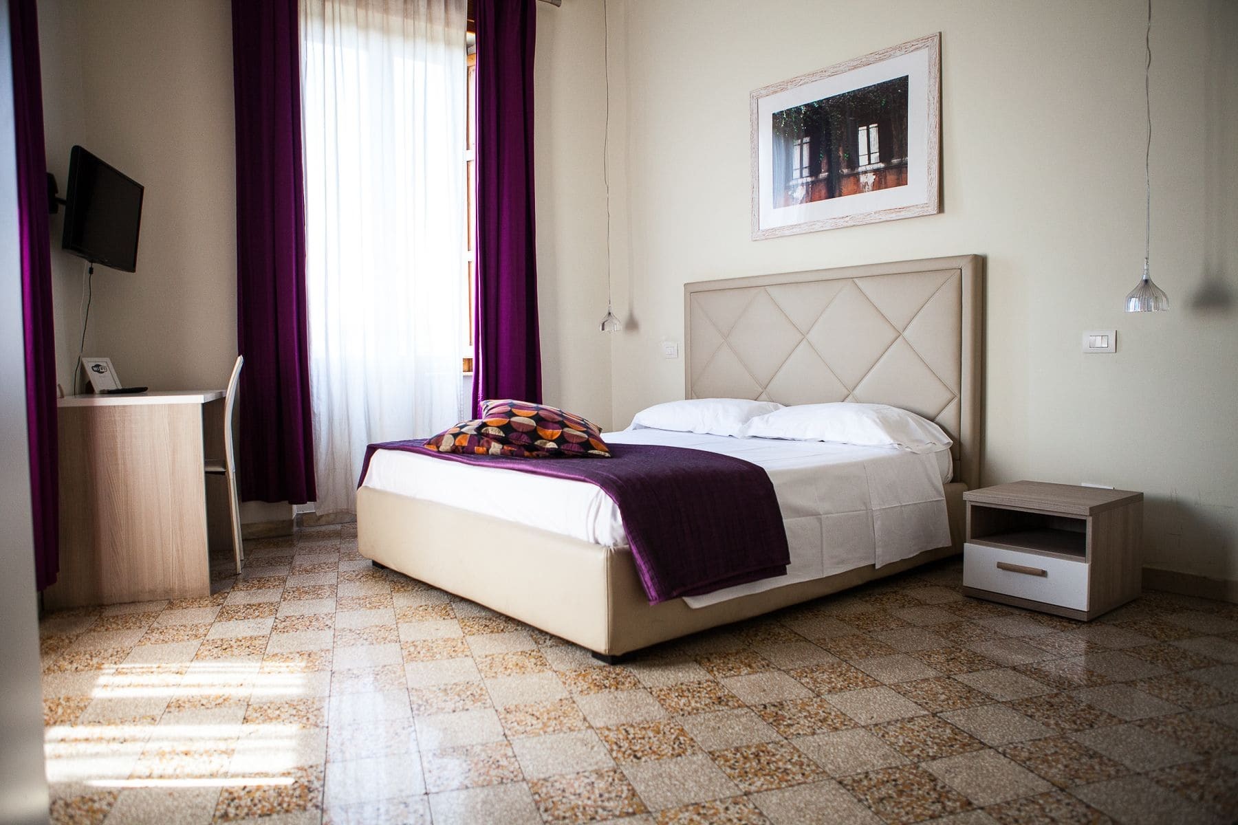 16 Relais Rom